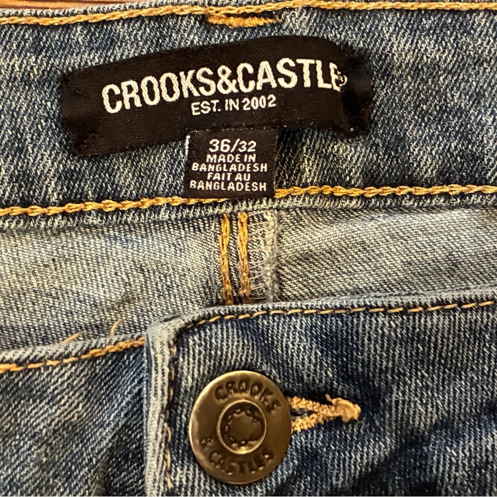 Crooks & Castles Men’s Jeans 36x32 Mid Wash Blue Straight Leg Casual Streetwear - Picture 7 of 16